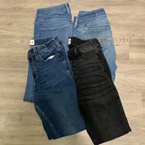 Abercrombie and fitch. 4pairs.